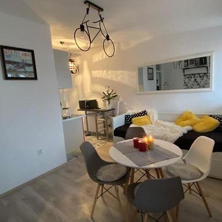 Apartman Jez - Free Parking, Self Check In Karlovac Εξωτερικό φωτογραφία